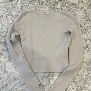 Abercrombie & Fitch Light Gray Sweater
